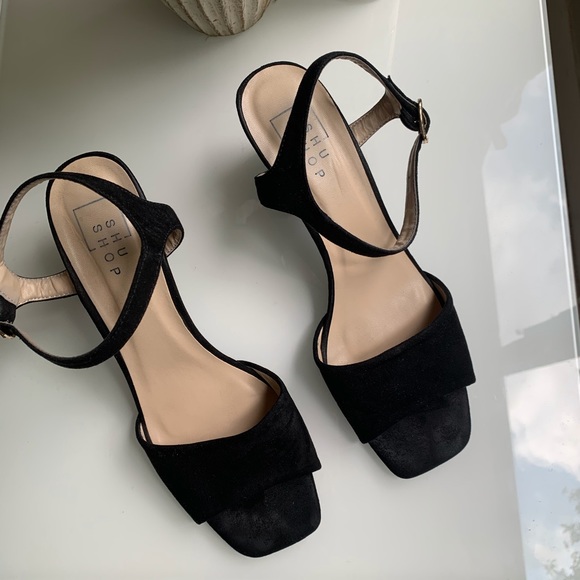 Shu Shop Black Strappy Heels - Picture 1 of 3